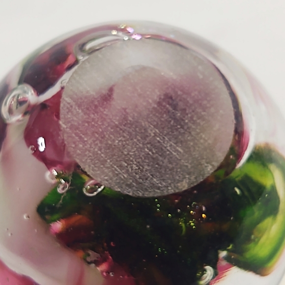Beautiful Vintage Amethyst & Green Hand-Blown Collectible Paperweight - Picture 5 of 5